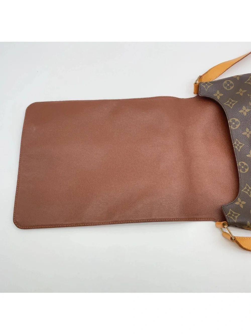 Authentic LV Musette Monogram Canvas Crossbody Bag Made in France **Dust Bag